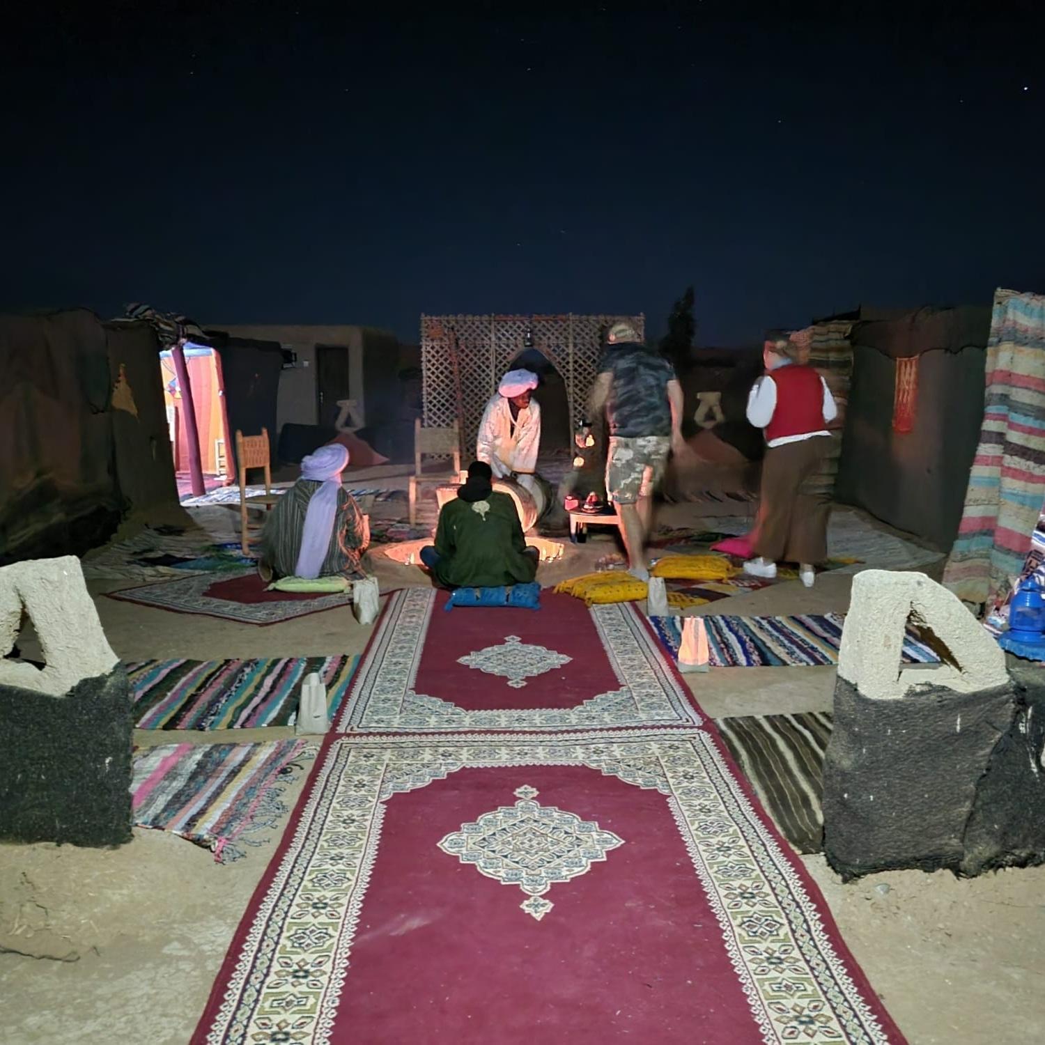 Camp Familia Erg Chebbi Hotel Мерцуга Екстериор снимка
