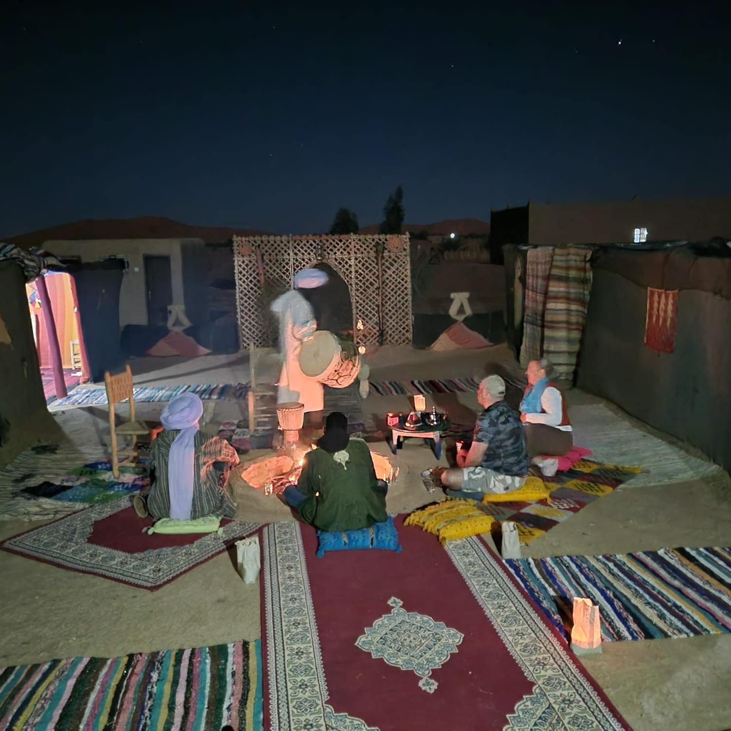 Camp Familia Erg Chebbi Hotel Мерцуга Екстериор снимка