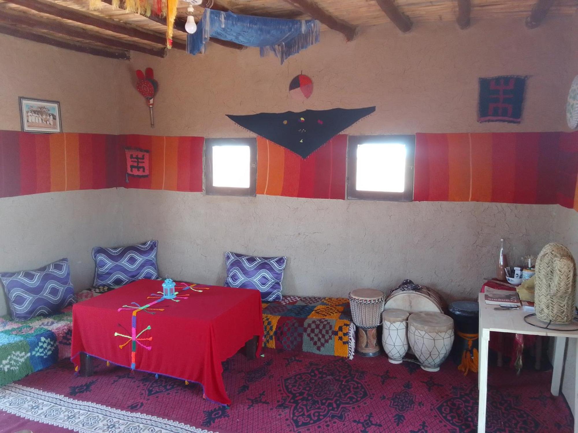 Camp Familia Erg Chebbi Hotel Мерцуга Екстериор снимка