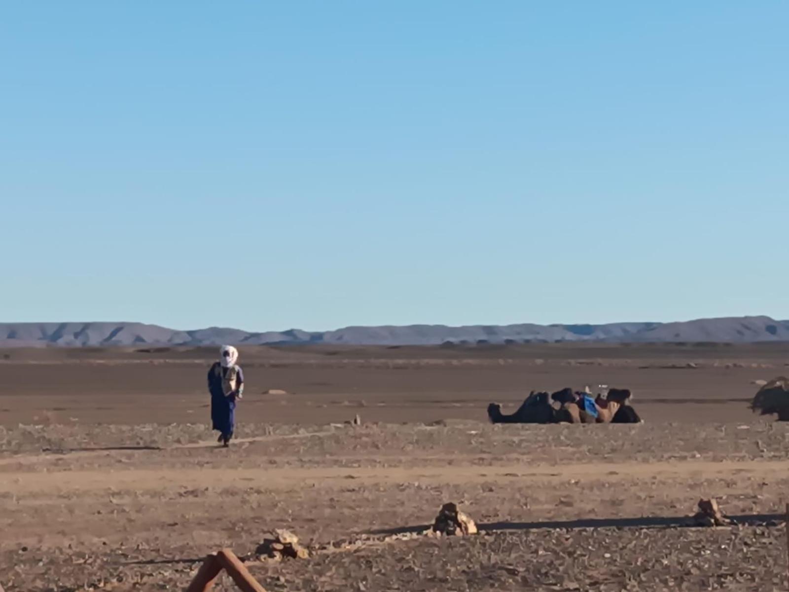 Camp Familia Erg Chebbi Hotel Мерцуга Екстериор снимка