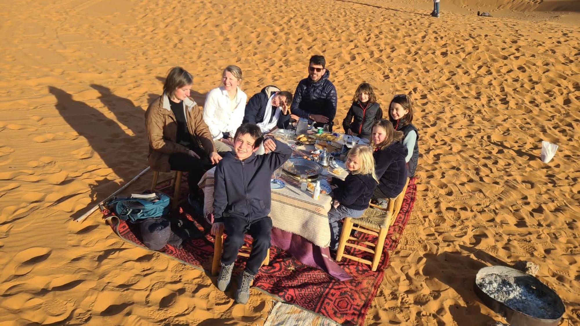 Camp Familia Erg Chebbi Hotel Мерцуга Екстериор снимка